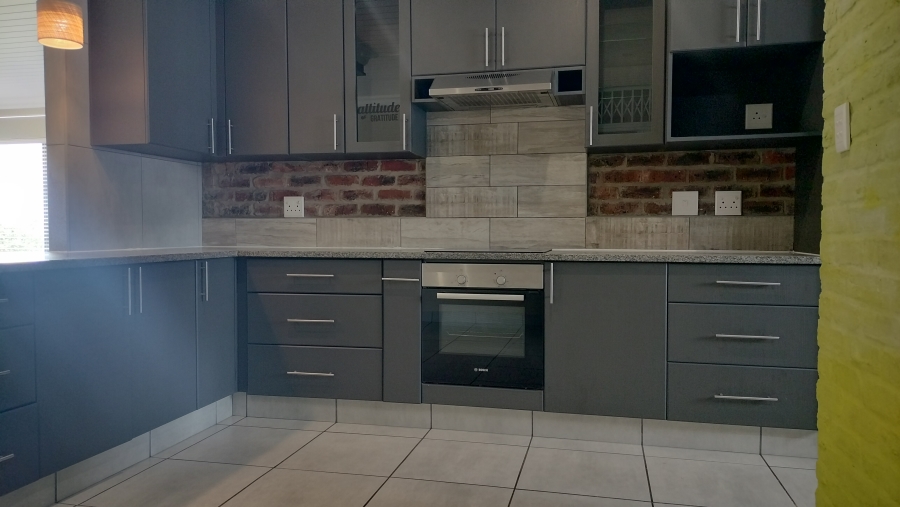 3 Bedroom Property for Sale in Reebok Western Cape